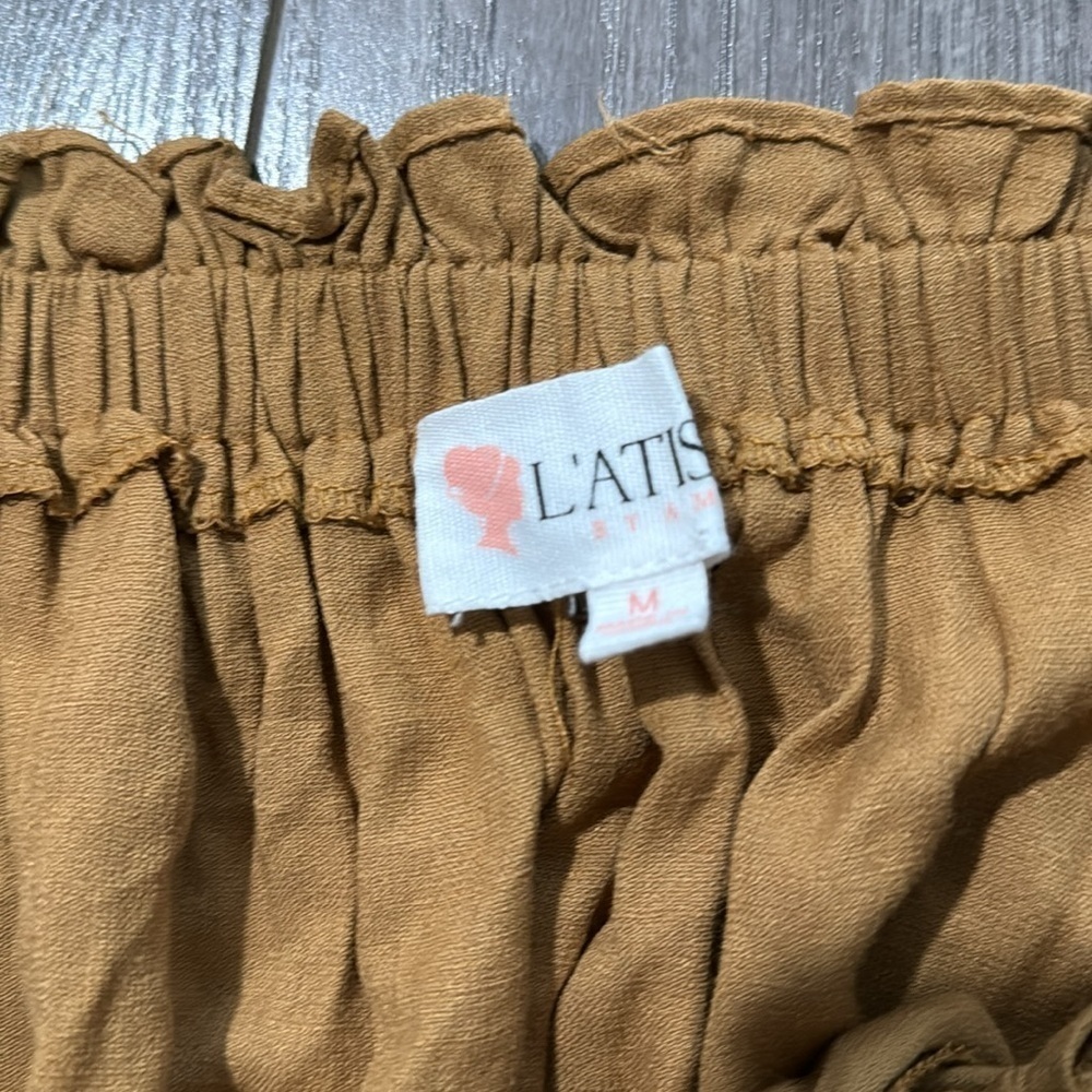 L’atiste off shoulder shorts romper M - Picture 4 of 4